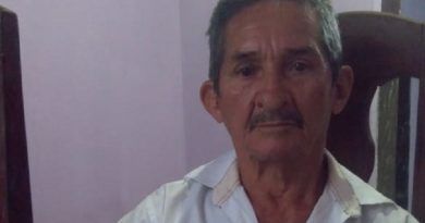 d0aeb476-2b08-4c9a-a13f-4518e0cebd12