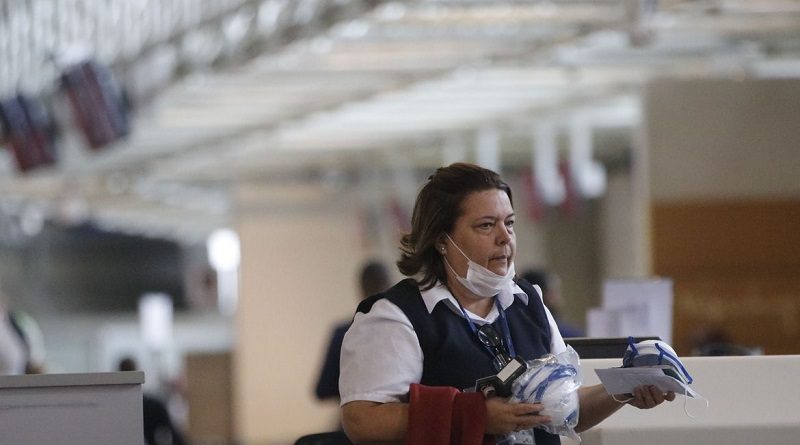 mascara_coronavirus_galeao_abr_29022000122