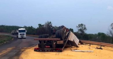 acidente-carreta-morte-2-990x556