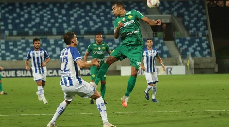 EnYaUjMW4AAu633-990x556