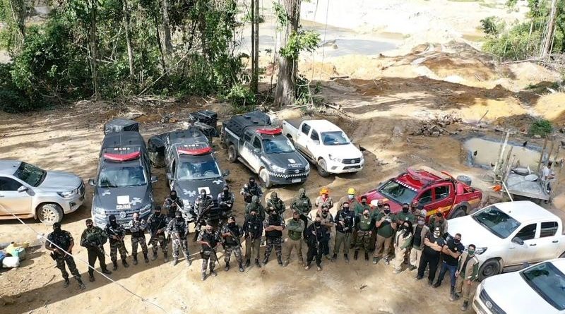 Foto: Ascom / SEMAS] Em seis meses, a Operação Amazônia Viva embargou 133.348,03 hectares e confiscou 6.000 m³ de madeira, entre outros resultados