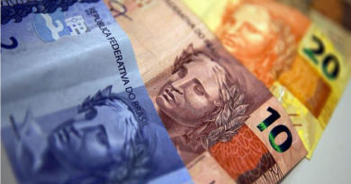 Notas de dinheiro / BRL