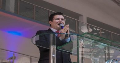 Pastor diz que CoronaVac causa câncer e possui HIV
Foto: Reprodução