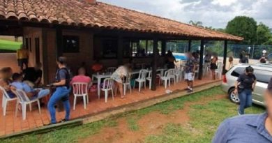 F38FCA36-92CA-40BB-A123-650974A8911D