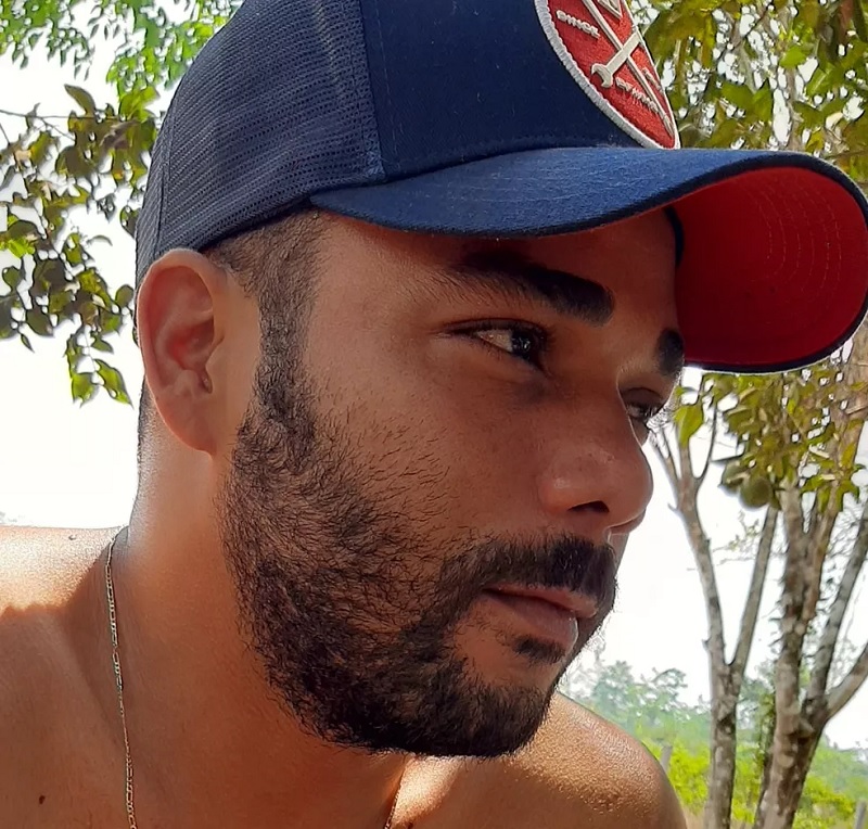 Diego Fernandes de Almeida, de 29 anos, procurou a polícia simulando que a mulher havia desaparecido. — Foto: Facebook