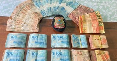 Houve apreensão de uma quantia de dinheiro em espécie nos endereços investigados (Assessoria de Comunicação / Polícia Federal)