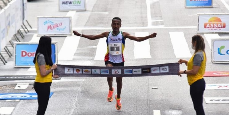  Belay Bezabh (Etiópia), vencedor da São Silvestre 2021 (Roberto Casimiro/Foto Arena/Estadão Conteúdo)