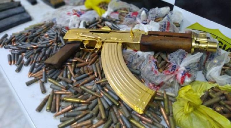 Apreensao_AK_municao_e_drogas_em_Taubate_-110953_644-483-0-0