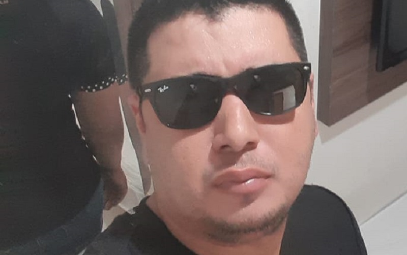 Bismark Silva Oliveira, foi assassinado com disparos de pistola 380 (Foto:Rede Social)