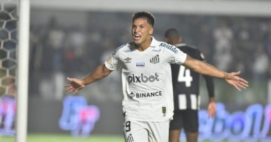 295061837_5390304701038045_2181262925166673979_n-990x556