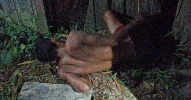 Nierison entrou na casa e caiu numa armadilha deixada pelo proprietário, que está viajando há pelo menos cinco dias.