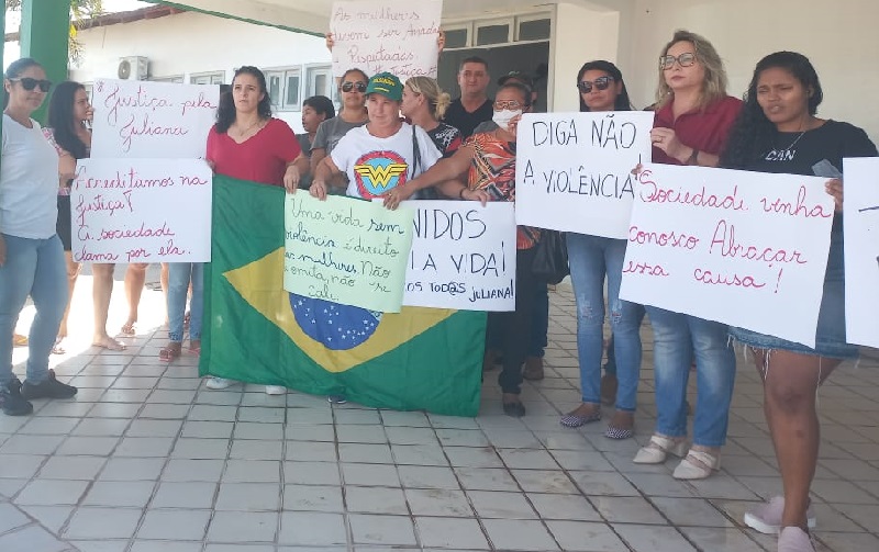 Manifesto na entrada do Hospital Municipal em Novo Progresso, (Foto: WhatsApp)