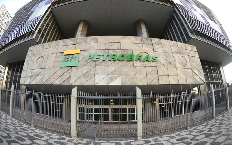 Fachada do predio da Petrobras, localizado no centro do Rio de Janeiro. (Foto:AGencia O Globo)