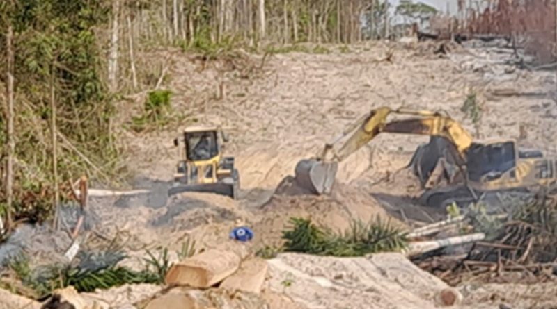 Apreensão-maquinaários-área-de-desmatamenti-e-queimadas-Nova-Bandeirantes-1-agosto-2022-assessoria