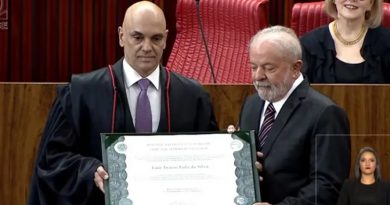 DIPLOMA LULA