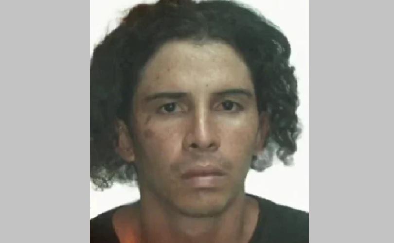 Antônio Geovane Sousa de Sousa, de 23 anos, foi preso no último domingo, 8 de janeiro em Brasília no acampamento em frente ao Quartel do Exército, ele é acusado de homicídio pela justiça de Novo Progresso-PA