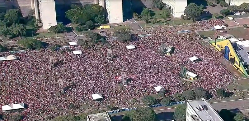 Imagem aérea da posse de Lula exibida em reportagem no “Jornal Hoje”, da “TV Globo”... 