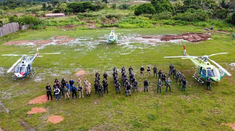 📷 As equipes iniciaram as ações com apoio aéreo, em que fizeram a verificação se as áreas estavam em atividade |Foto: Marcelo Souza /Ag.Pará