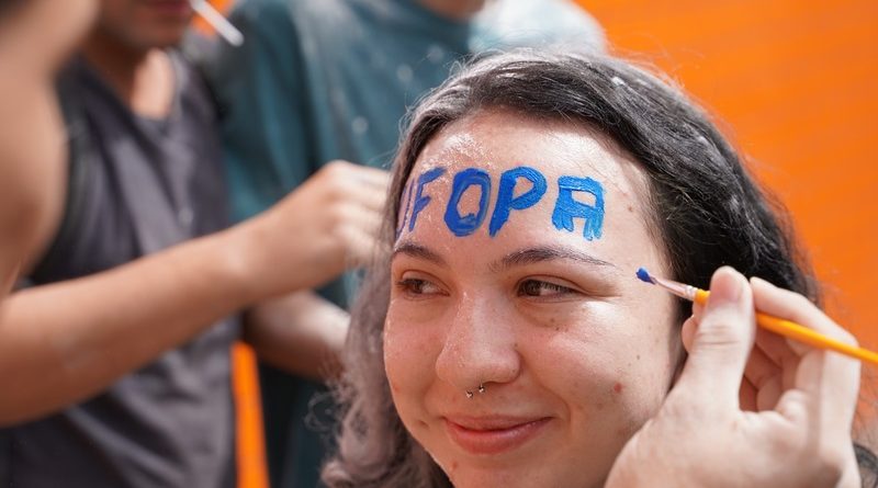 9fa3e05f06e18326af07614042c7b761