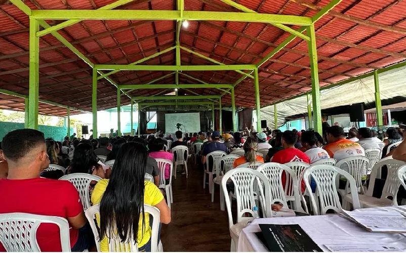 Audiência do Projeto Novas Minas em Faro — Foto: Karina Andrade