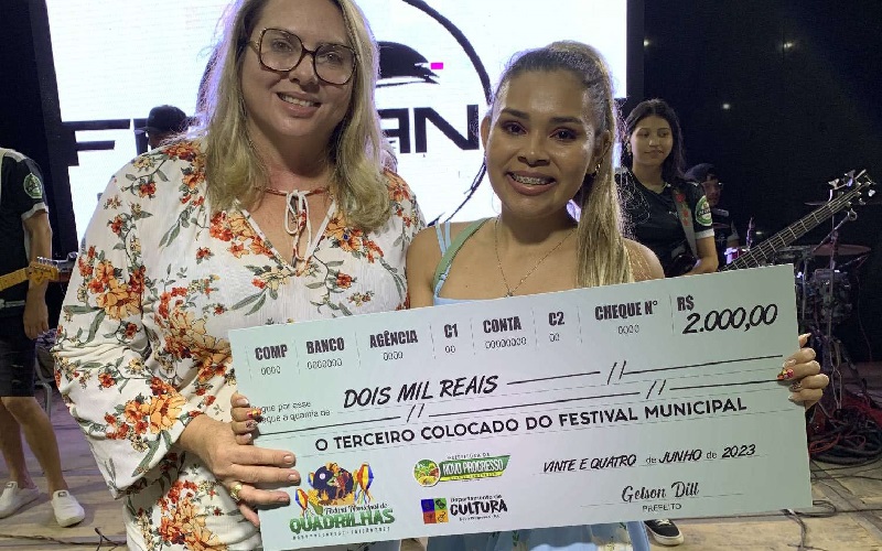 Baila Brasil, recebeu premiação e R$ 2 mil pelo terceiro lugar (Foto: Ascom Prefeitura)