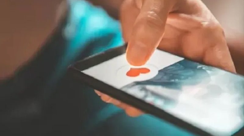 GOLPE-TINDER_00813839_0_-3