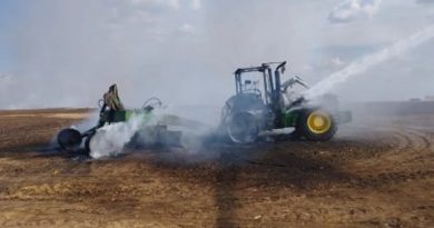 24af3f7cf6c6b3358009c82abe37fa58