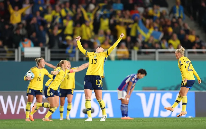 Saiu ou não? Japonês cria jogo inspirado em polêmica da Copa