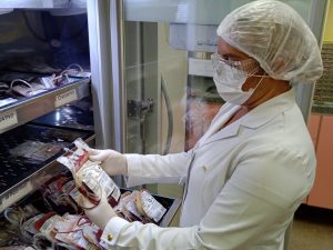 As tranfusões sanguineas no HRSP ajudam no tratamento de uma ampla gama de condições médicas. Fotografia ascom HRSP (1 (2)