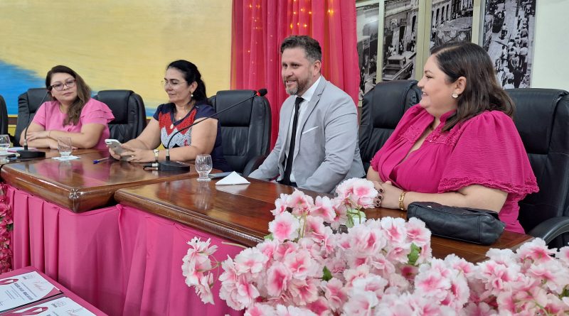 Diretor-geral Gean Francisco, durante a sessão_Instituto Mais Saúde