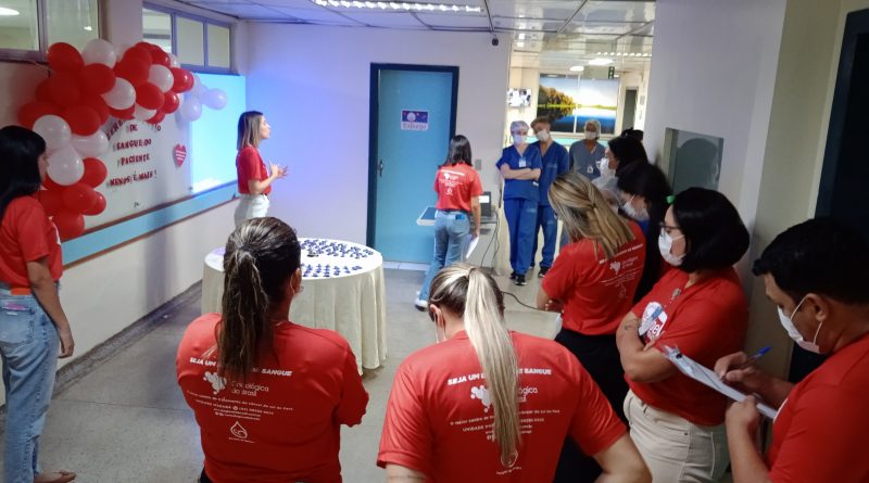 Orientações de Hemovigilancia ajudam garantir a segurança do Paciente no HRSP. Fotografia AscomHRSP (1)