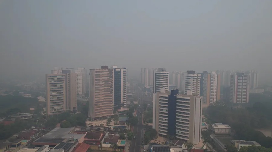 A capital do Amazonas encoberta pela fumaça (foto:Reprodução)