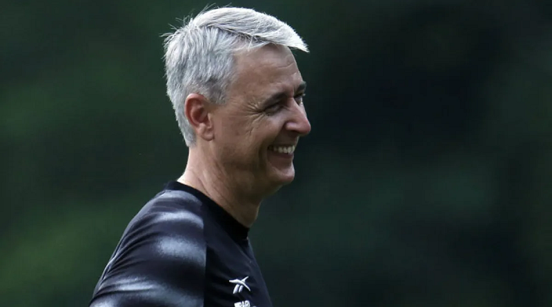 nunes-estreia-pelo-botafogo-com-vantagem-contra-fo_00837130_0_-3