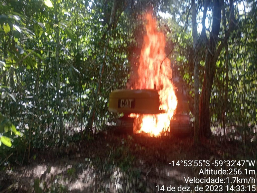 f2ef357850b3db6409aaf1dee46e8755