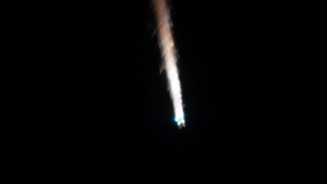 "Fogos de artifício". Astronauta avista destruição de nave espacial russa - Jasmin Moghbeli conseguiu captar fotografias do acontecimento.

© X /@AstroJaws