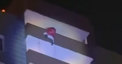 papai-noel-morre-24-andares-600x548