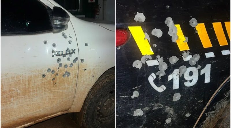 Viatura da PRF com marcas de tiros. — Foto: Divulgação