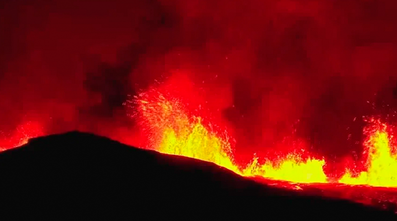 2024-01-14T090712Z_1_LOP214514012024RP1_RTRMADP_BASEIMAGE-960X540_ICELAND-VOLCANO