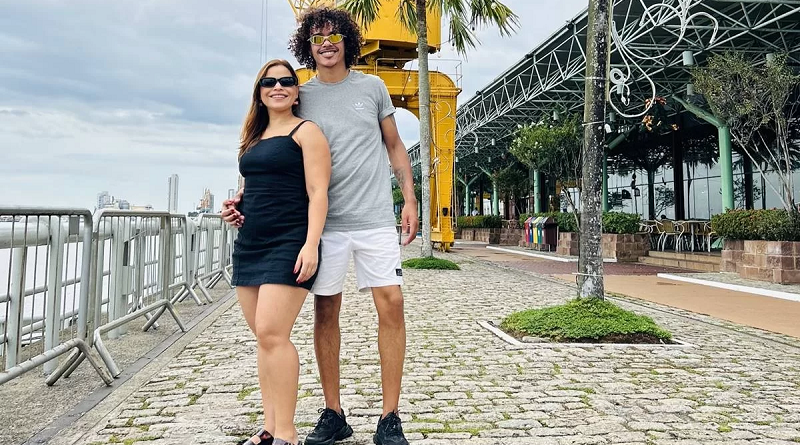 Casal-refaz-musica-de-joelma