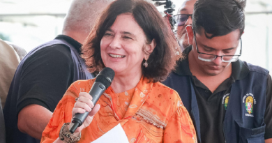 422f4e49-946c-44ac-a237-1153365e1fcd