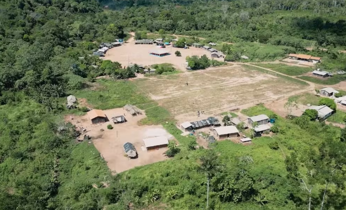 Comunidade Kranhkrô do povo Kayapó — Foto: Alerhandro Rafalski e Rian Costa