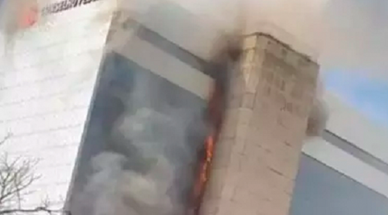 df644b30-5f8d-44ff-af64-0f094dea65a4