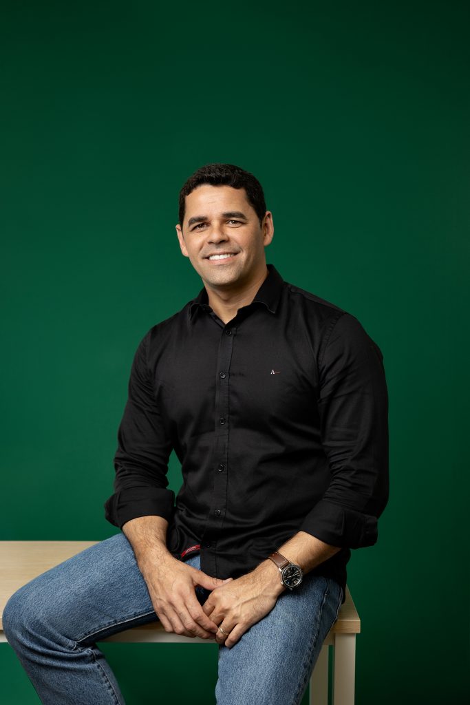 MRN Retratos dos executivos da mineradora. Foto Wanezza Soares