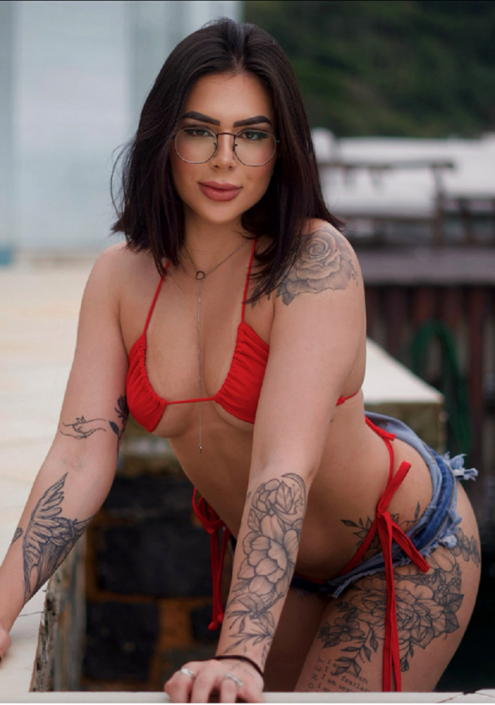 Lary Cubas está no concurso “Vagina mais Bonita do Brasil” - Foto: Divulgação