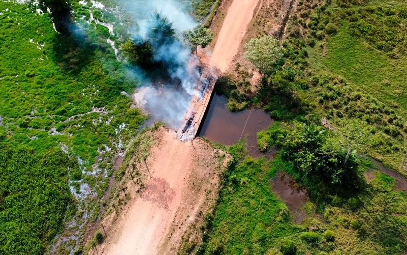 Inventariante da fazenda Mutamba em Marabá denuncia conflito e diz que sem-terra queimaram ponte na área | Reprodução/drone