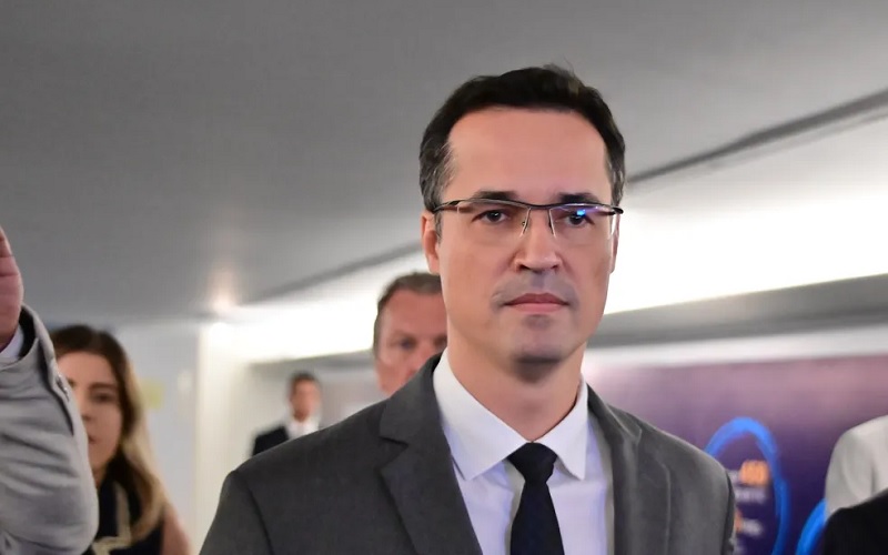 O ex-deputado Deltan Dallagnol, cassado pelo TSE — Foto: TON MOLINA/FOTOARENA/FOTOARENA/ESTADÃO CONTEÚDO