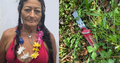 Recado foi deixado ao lado do corpo em Peruíbe (SP) — Foto: g1 Santos