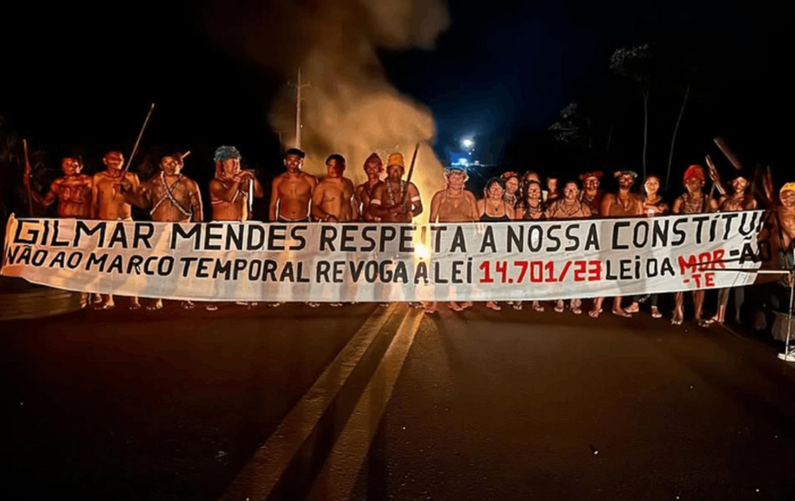 Indígenas Munduruku pedem audiência com Gilmar Mendes. — Foto: Frank Akay Munduruku