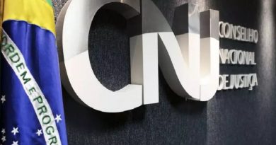 CN
