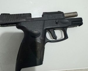 Foram cumpridos 4 mandados de prisão preventiva, 12 de busca e apreensão e realizado sequestro de bens no valor de mais de R$ 74 milhões